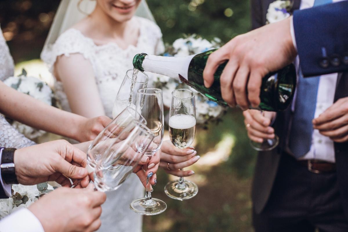 How to make a perfect wedding toast